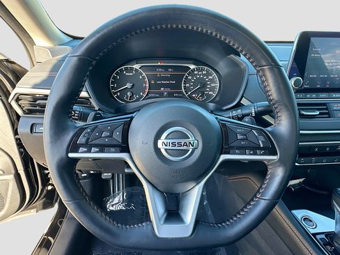 Used 2021 Nissan Altima 2.5 SR image 11