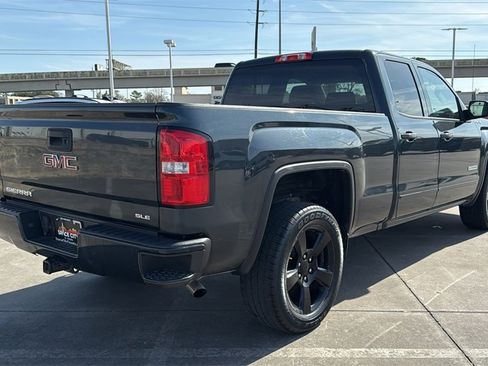 Used 2017 GMC Sierra 1500 SLE w/ SLE Value Package image 7