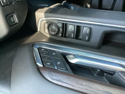 New 2025 GMC Sierra 3500 SLT w/ SLT Premium Package image 25