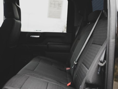 Used 2022 Chevrolet Silverado 2500 LT w/ Convenience Package image 28