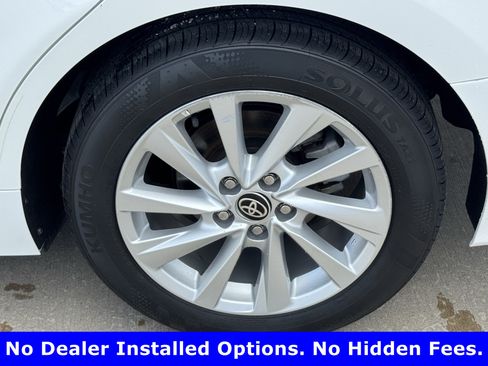 Used 2024 Toyota Camry LE FWD image 9