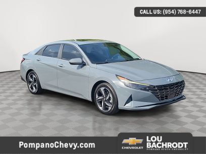 Used 2022 Hyundai Elantra Limited
