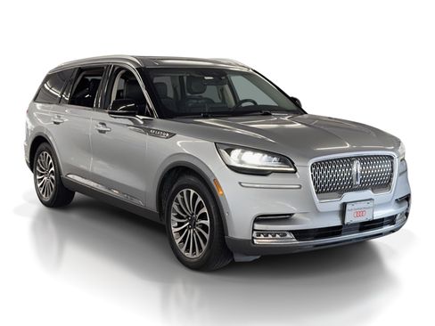 Used 2020 Lincoln Aviator Reserve w/ Equipment Group 201A image 7
