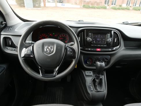 Used 2019 RAM ProMaster City Tradesman image 19