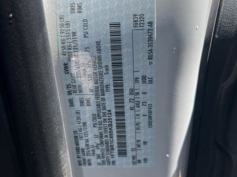 Used 2025 Ford Transit 250 148 Medium Roof RWD image 9
