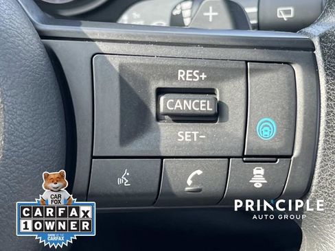 Used 2024 Nissan Rogue SV image 20