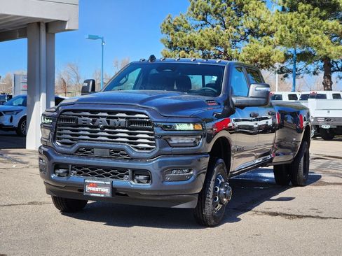 New 2026 RAM 3500 Big Horn AWD/4WD image 4