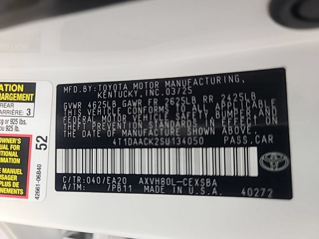 Used 2025 Toyota Camry SE FWD image 41