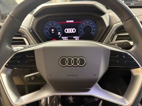 Used 2023 Audi Q4 e-tron Premium Plus w/ Premium Plus AWD/4WD image 23