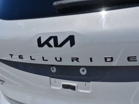 Used 2025 Kia Telluride SX X-Line AWD/4WD image 13