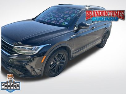 Used 2022 Volkswagen Tiguan SE R-Line