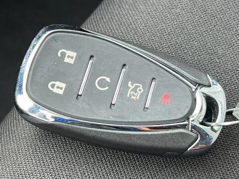 Used 2023 Chevrolet Malibu LT w/ Sport Edition FWD image 8