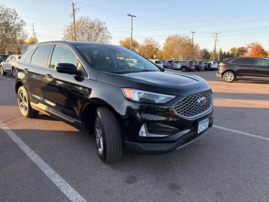 Used 2023 Ford Edge SEL w/ Convenience Package AWD/4WD image 13