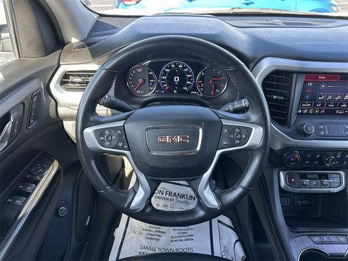 Used 2022 GMC Acadia SLT w/ Technology Package image 14