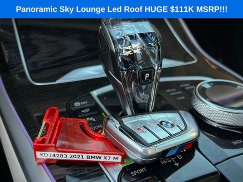 Used 2021 BMW X7 M50i w/ Dynamic Handling Package image 75