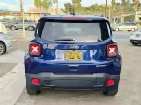 Used 2018 Jeep Renegade Sport w/ Power & Air Group FWD image 38
