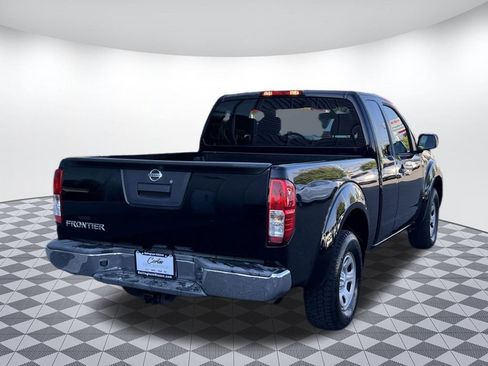 Used 2015 Nissan Frontier S image 3