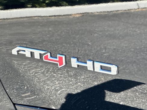 Certified 2022 GMC Sierra 2500 AT4 w/ AT4 Preferred Package AWD/4WD image 27