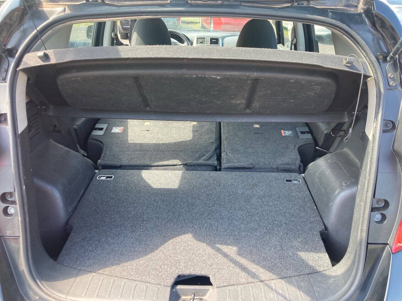 Used 2014 Nissan Versa Note SV w/ Convenience Package FWD image 13