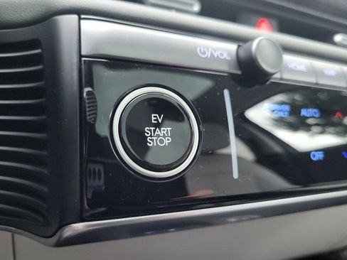 New 2026 Hyundai Ioniq 5 Limited image 21