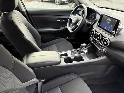 Used 2022 Nissan Sentra SV w/ All-Weather Package image 26
