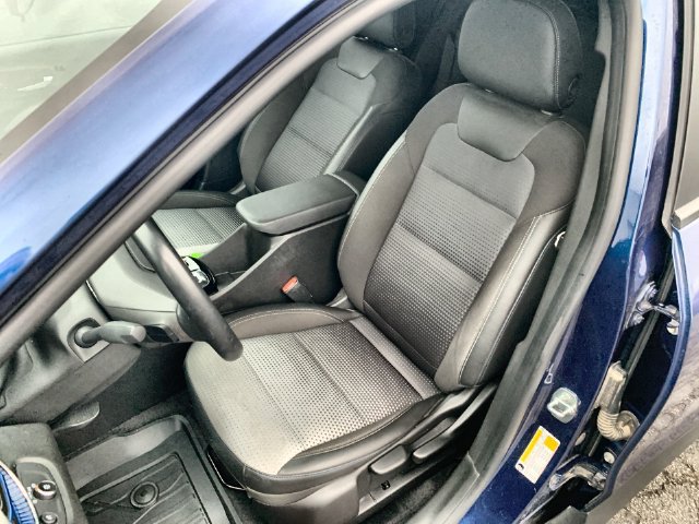 Certified 2024 Chevrolet Trax LT w/ Driver Confidence Package FWD image 18