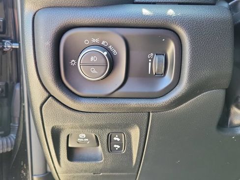 Used 2024 RAM 1500 Lone Star AWD/4WD image 20