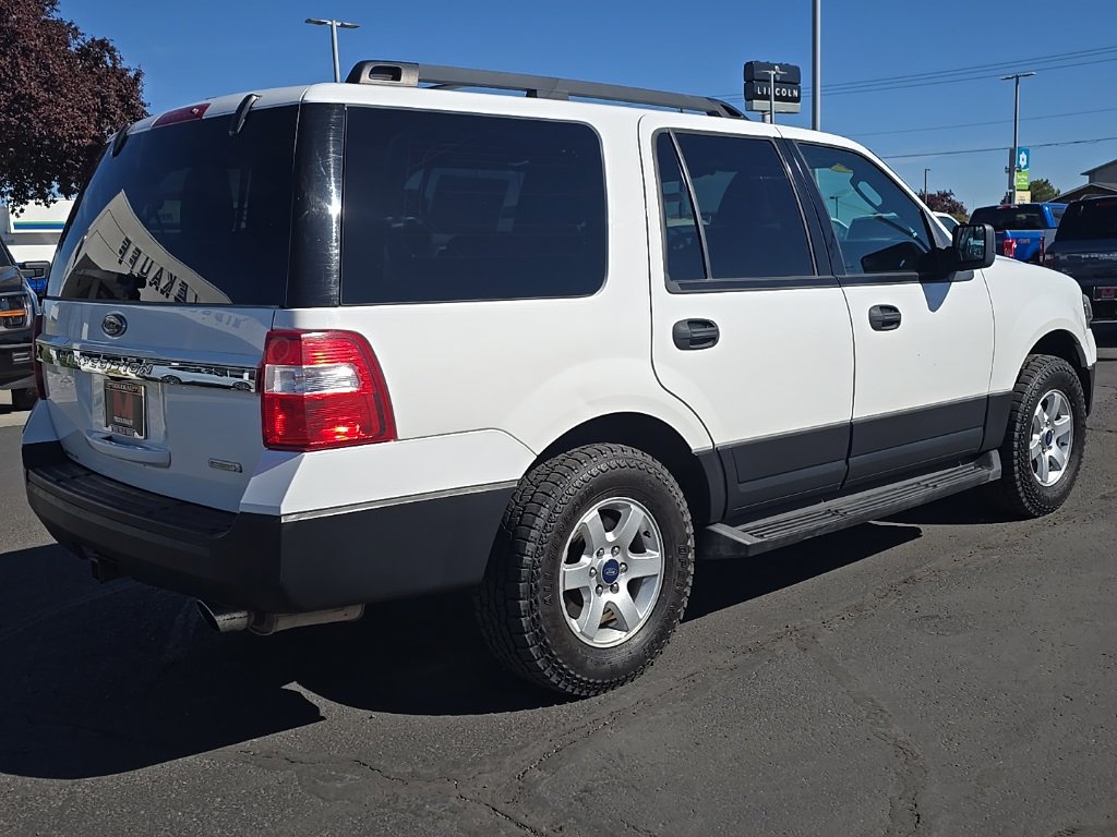 Used 2017 Ford Expedition XL w/ Equipment Group 101A AWD/4WD image 3