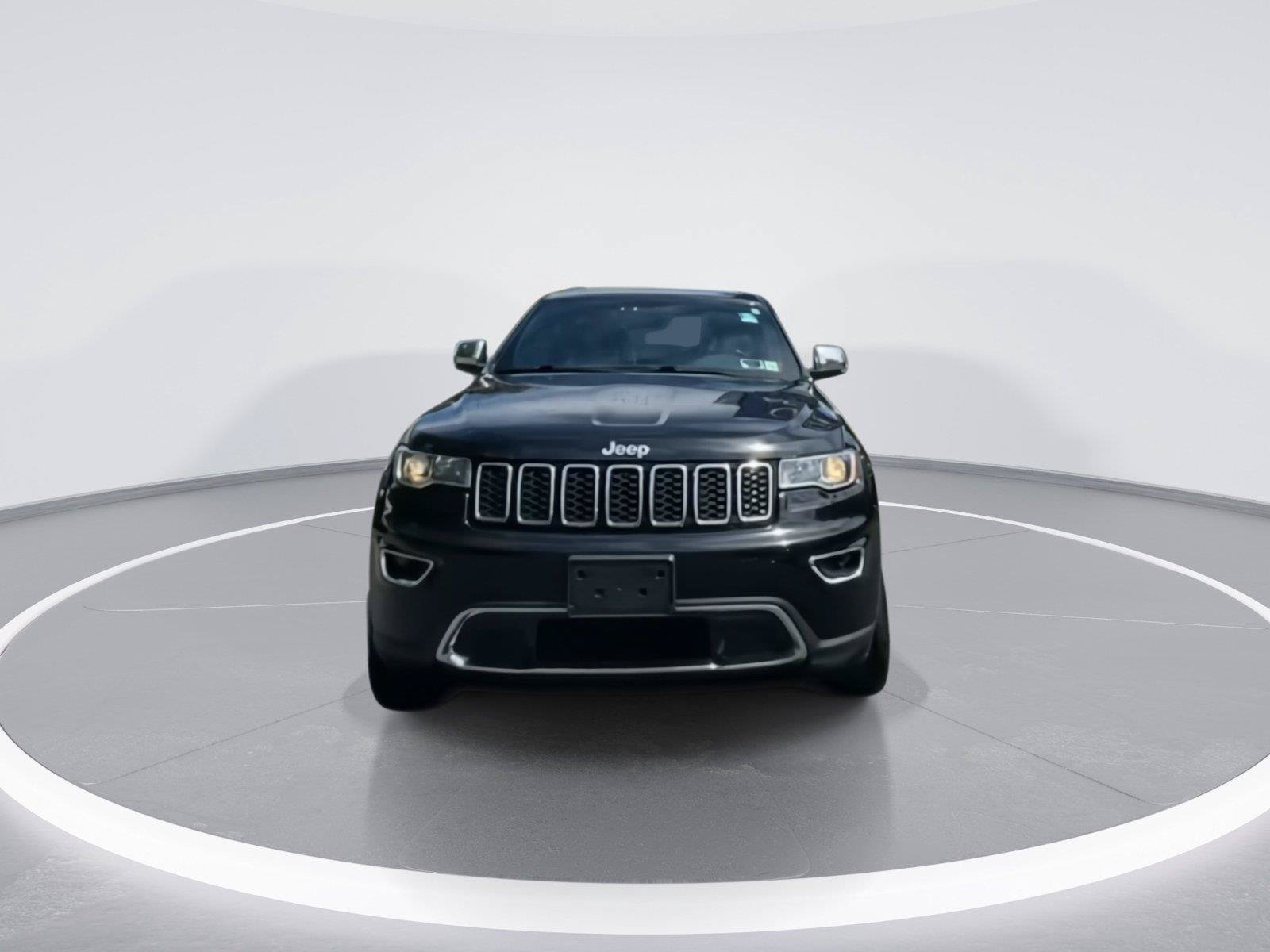 Used 2021 Jeep Grand Cherokee Limited w/ Sun & Sound Group AWD/4WD image 3