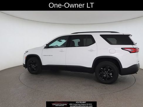 Used 2023 Chevrolet Traverse LT FWD image 9