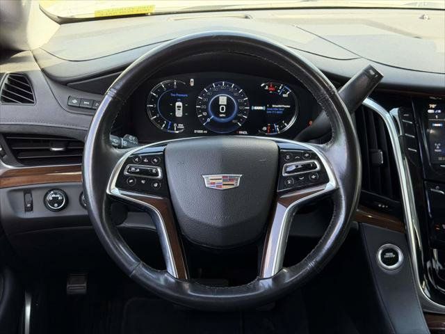 Used 2020 Cadillac Escalade Luxury w/ LPO, Radiant Package AWD/4WD image 17