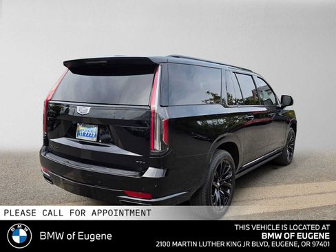 Used 2024 Cadillac Escalade ESV Sport w/ LPO, ONYX Package AWD/4WD image 3