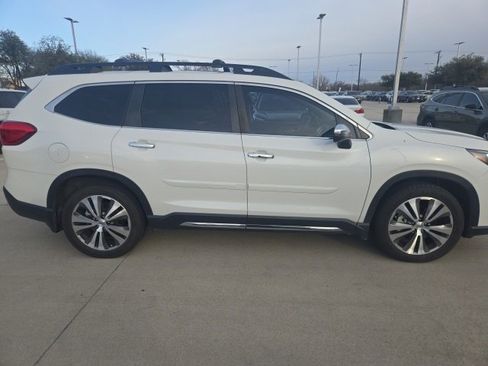 Used 2021 Subaru Ascent Touring image 2