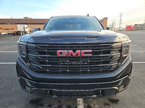 New 2026 GMC Sierra 1500 Elevation w/ Elevation Premium Package image 8