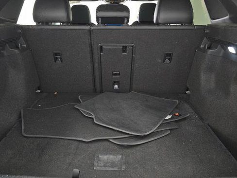 Used 2022 Volkswagen ID.4 Pro S image 15