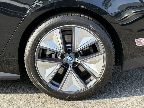 Certified 2023 BMW i4 eDrive35 w/ Premium Package image 5