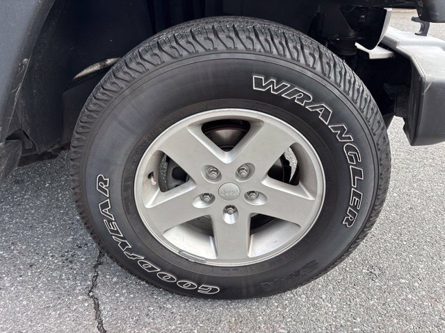 Used 2017 Jeep Wrangler Unlimited Sport w/ Quick Order Package 24S AWD/4WD image 19