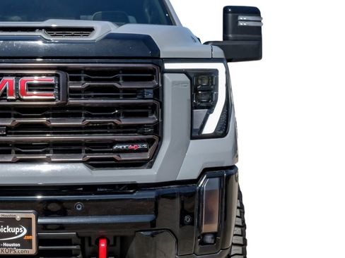 Used 2024 GMC Sierra 2500 AT4X image 51