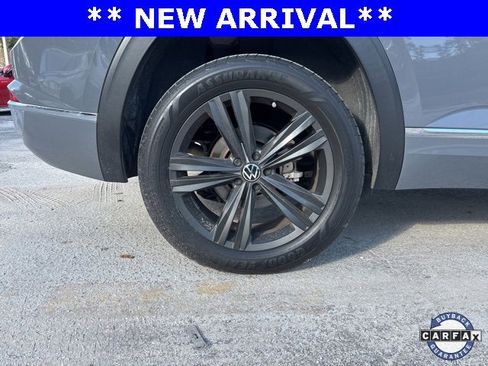 Used 2022 Volkswagen Atlas Cross Sport SEL R-Line image 19