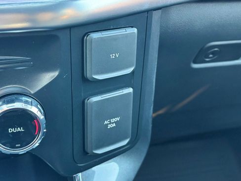 Certified 2022 Ford F150 Lariat w/ Equipment Group 502A High image 54