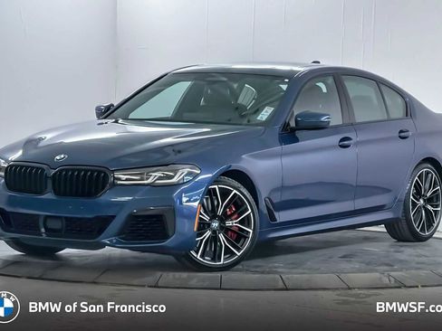 Used 2023 BMW 540i w/ Executive Package image 1