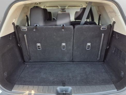 Certified 2025 Nissan Pathfinder SV AWD/4WD image 27