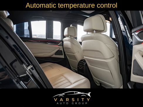 Used 2018 BMW M550i xDrive image 17