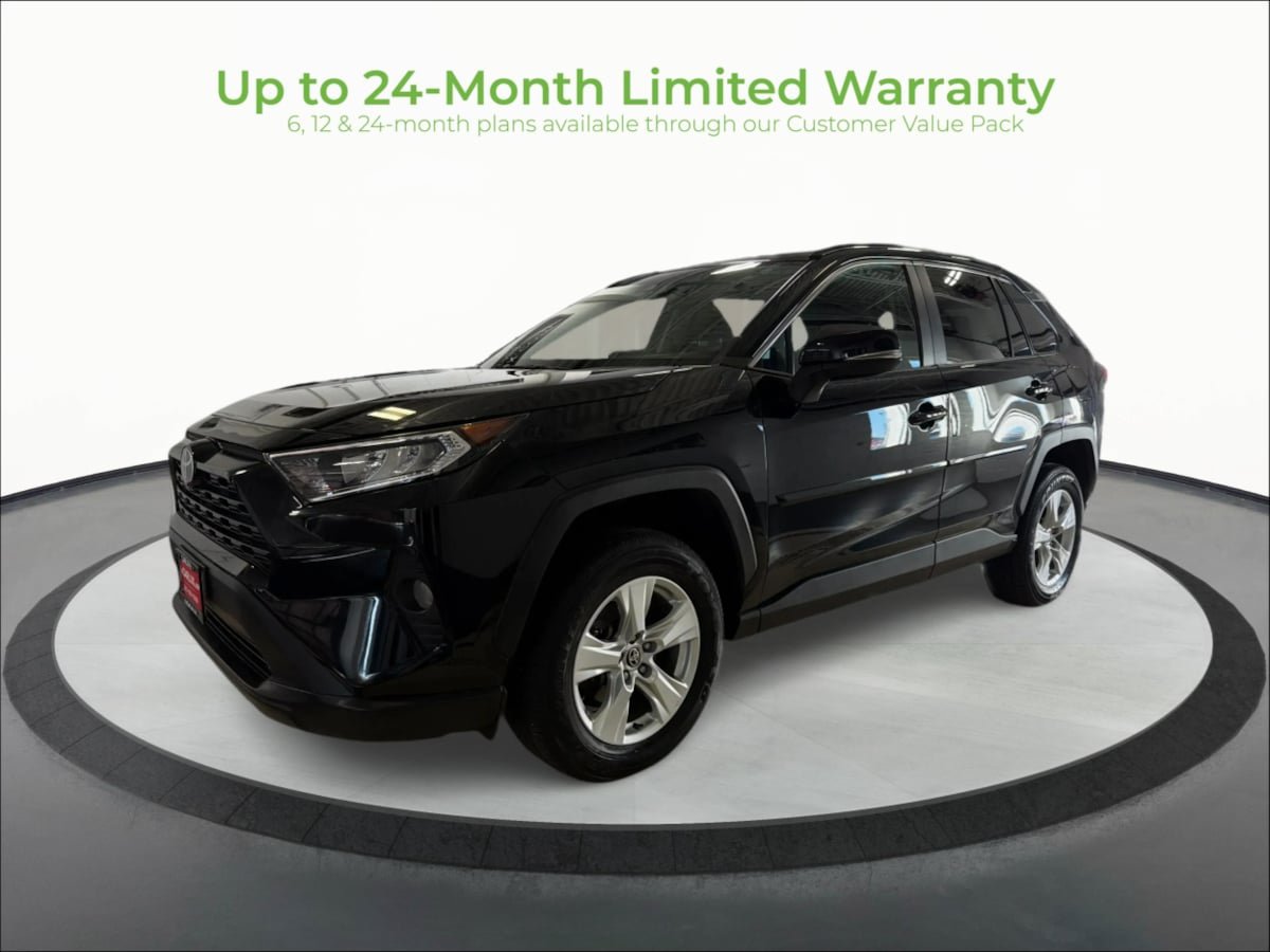 Used 2021 Toyota RAV4 XLE w/ XLE Grade Weather Package AWD/4WD image 3