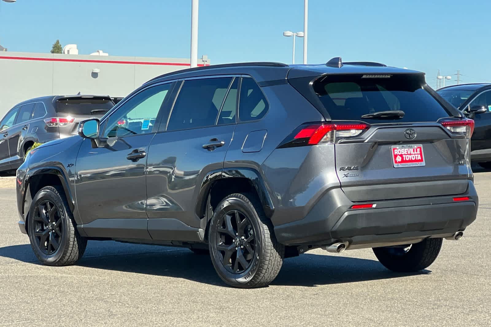 Certified 2021 Toyota RAV4 XLE FWD image 7