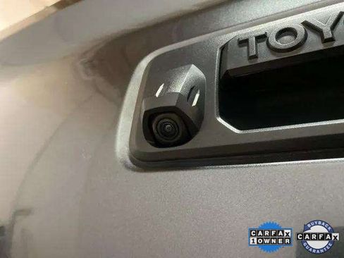 Used 2022 Toyota Tacoma SR image 93
