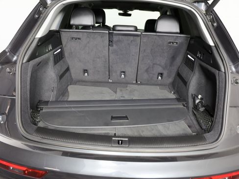 Used 2018 Audi Q5 2.0T Premium Plus image 8