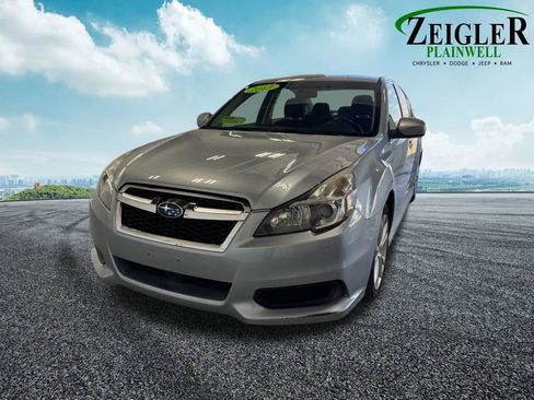Used 2013 Subaru Legacy 2.5i Premium AWD/4WD image 9