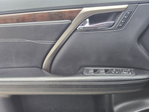 Used 2019 Lexus RX 450h AWD w/ Navigation Package image 23