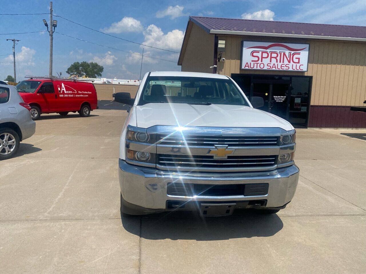 Used 2016 Chevrolet Silverado 2500 W/T RWD image 3